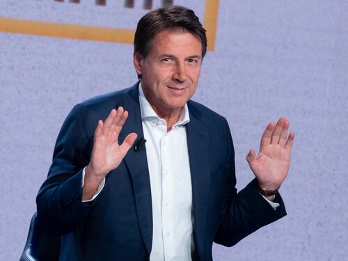 Regionali Sicilia, alleanza M5s-Pd in frantumi. Volano stracci, regalo al centrodestra