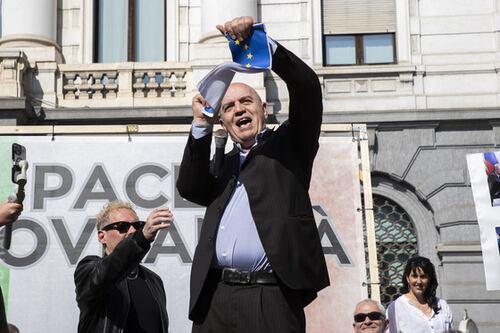 Rizzo: "Sinistra disposta a tutto per una poltrona. M5S? Francia o Spagna purché se magna"