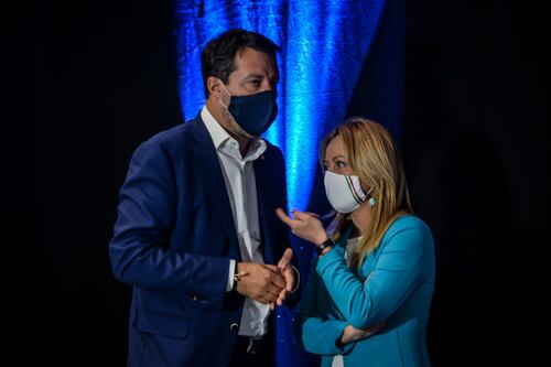 Il centrodestra non c’è, da anni è una lite continua. Matteo Salvini e Giorgia Meloni non vanno d'accordo su nulla