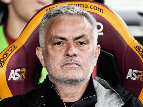 José Mourinho fomenta i tifosi della Roma: “Contro il Leicester giocate con noi, non siate semplici spettatori”