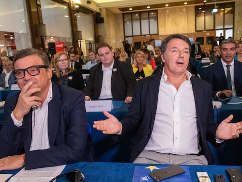 Terzo polo, il Centro resta un’illusione ottica: è fallito il tentativo di Renzi e Calenda