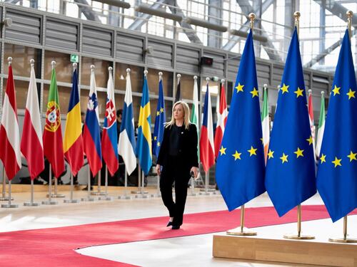 Giorgia Meloni al Consiglio europeo convince l'Ue