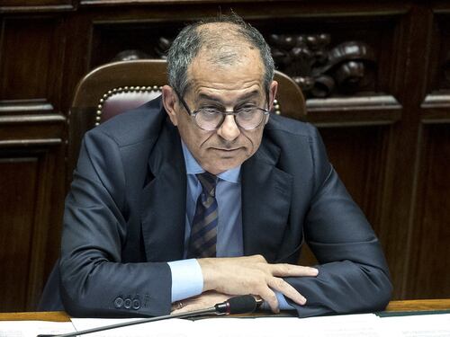 Tria promuove il governo sulla manovra e attacca il Superbonus: “Eversivo e criminale”