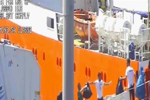 Traffico illecito di rifiuti infettivi. Sequestrata la nave Aquarius