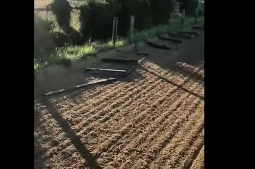 Capannelle cade a pezzi. Guarda come l'hanno ridotto i rom