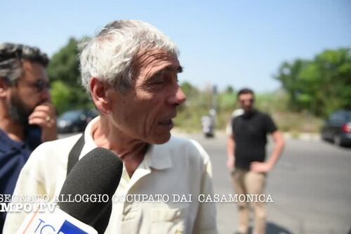 Ernesto ha di nuovo la sua casa occupata dai Casamonica 11 anni fa