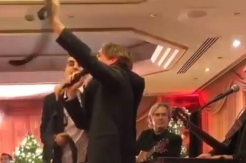 Zaniolo e Mancini fanno le "sardine" giallorosse: come cantano Bella Ciao