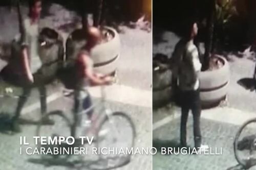 I carabinieri richiamano Brugiatelli: una pattuglia sta arrivando