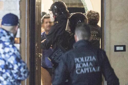 Sgomberate le ville dei Casamonica. Salvini: "Un bel segnale per i romani"